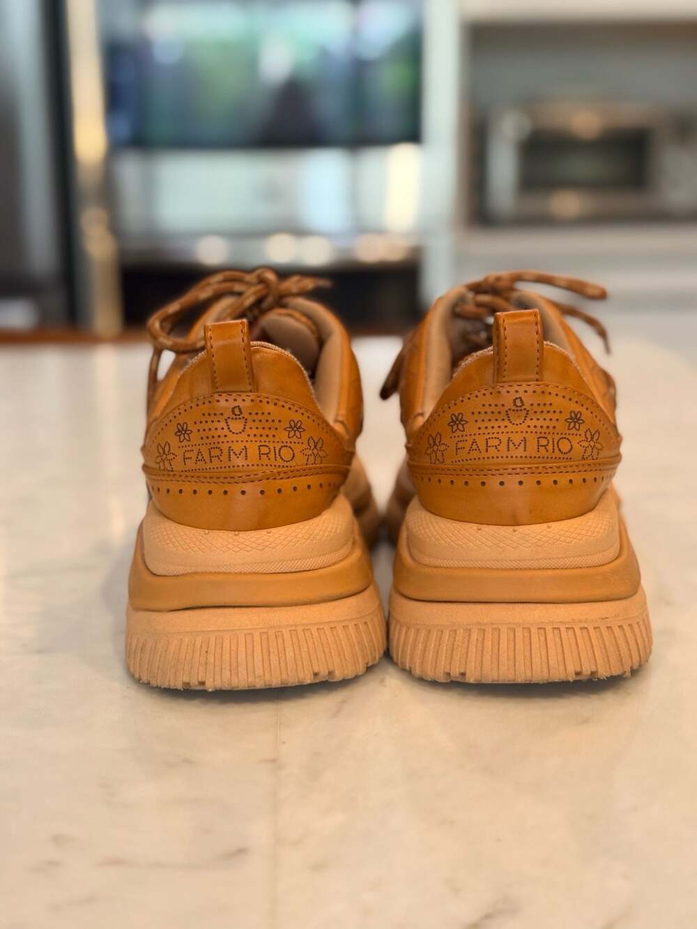 Farm Rio Apólo Platform Sneakers in Tan Size 6 - Picture 5 of 10